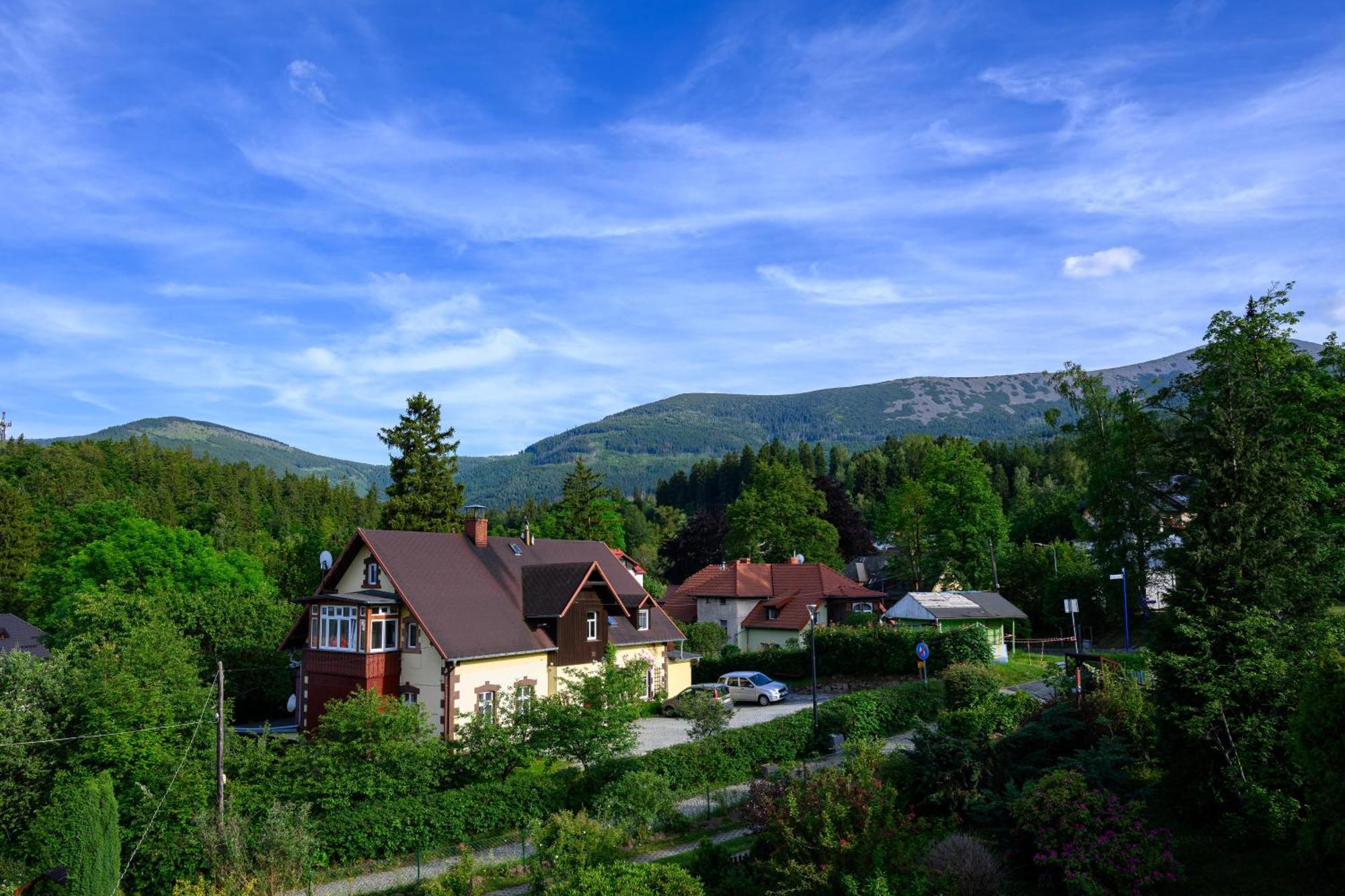 Apartamenty Na Piatke Karpacz Exteriör bild